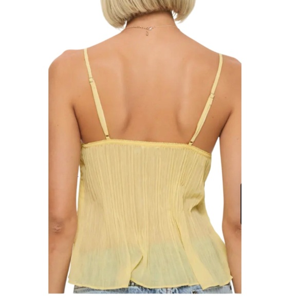 Princess Polly - Picture 2 of 9